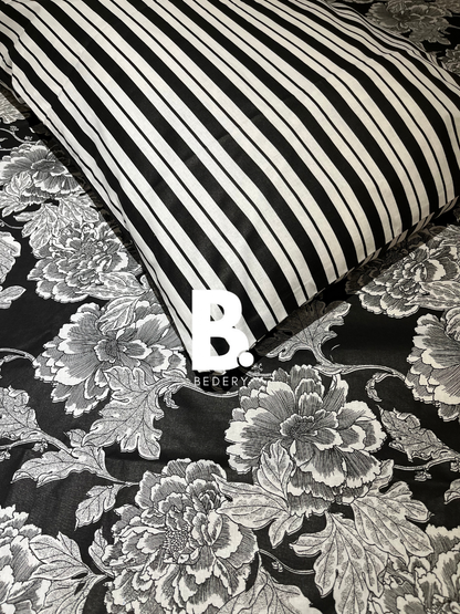 Monochrome Peony