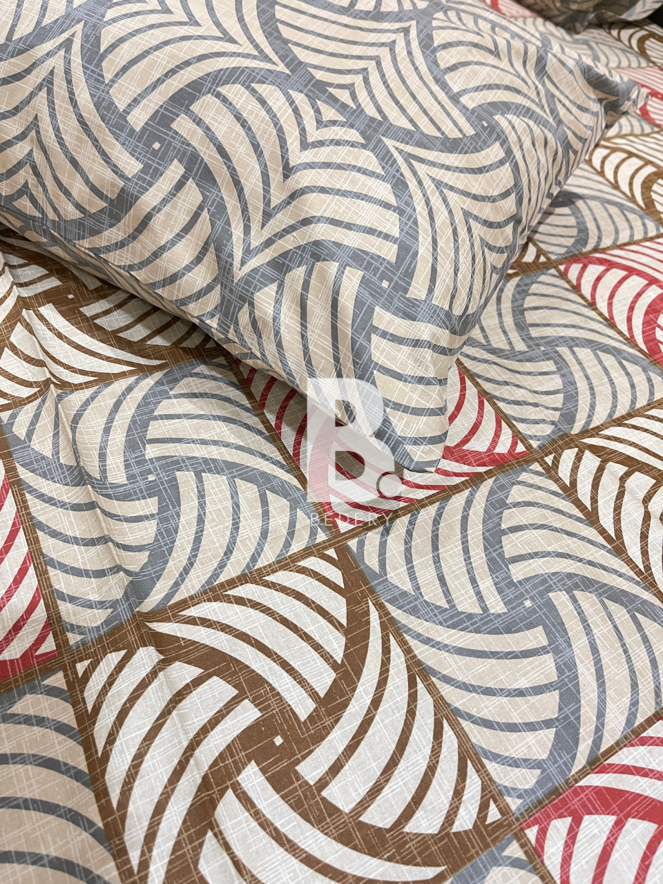 Beige Pinwheel
