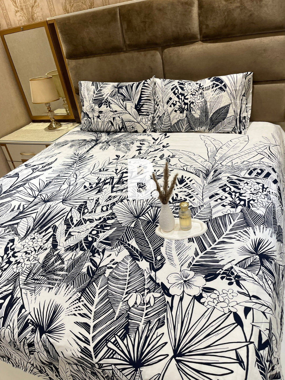 Monochrome Palms Percale